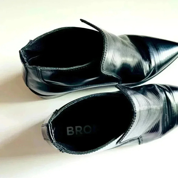 Bronx Leather Pointed Ankle Boots - Picture 7 of 10